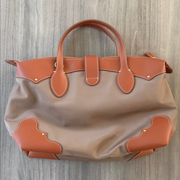 Stoney Clover Lane Pouchette 03 - Picture 5 of 11